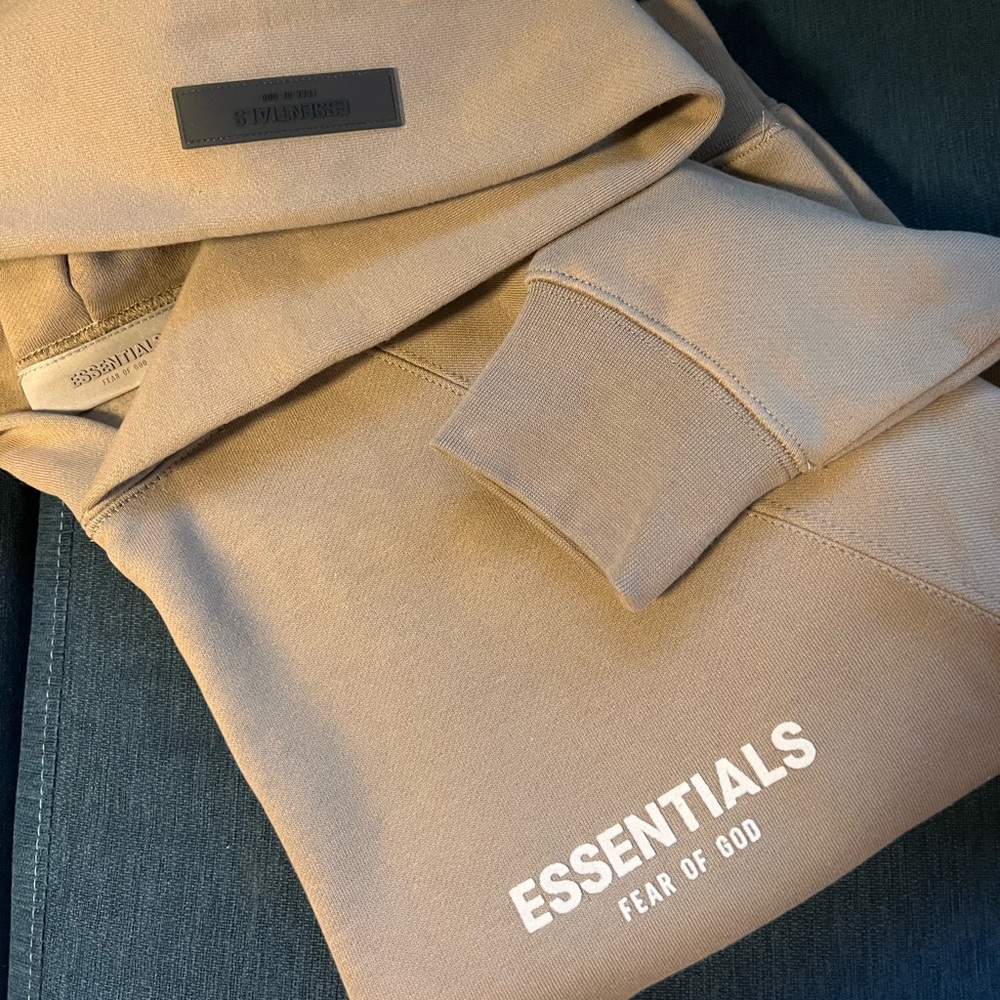 ESSENTIALS Hoodie
